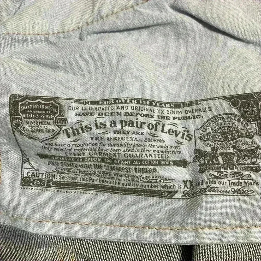 Men’s 38x30 Levi’s 501 Blue Denim Jeans.
